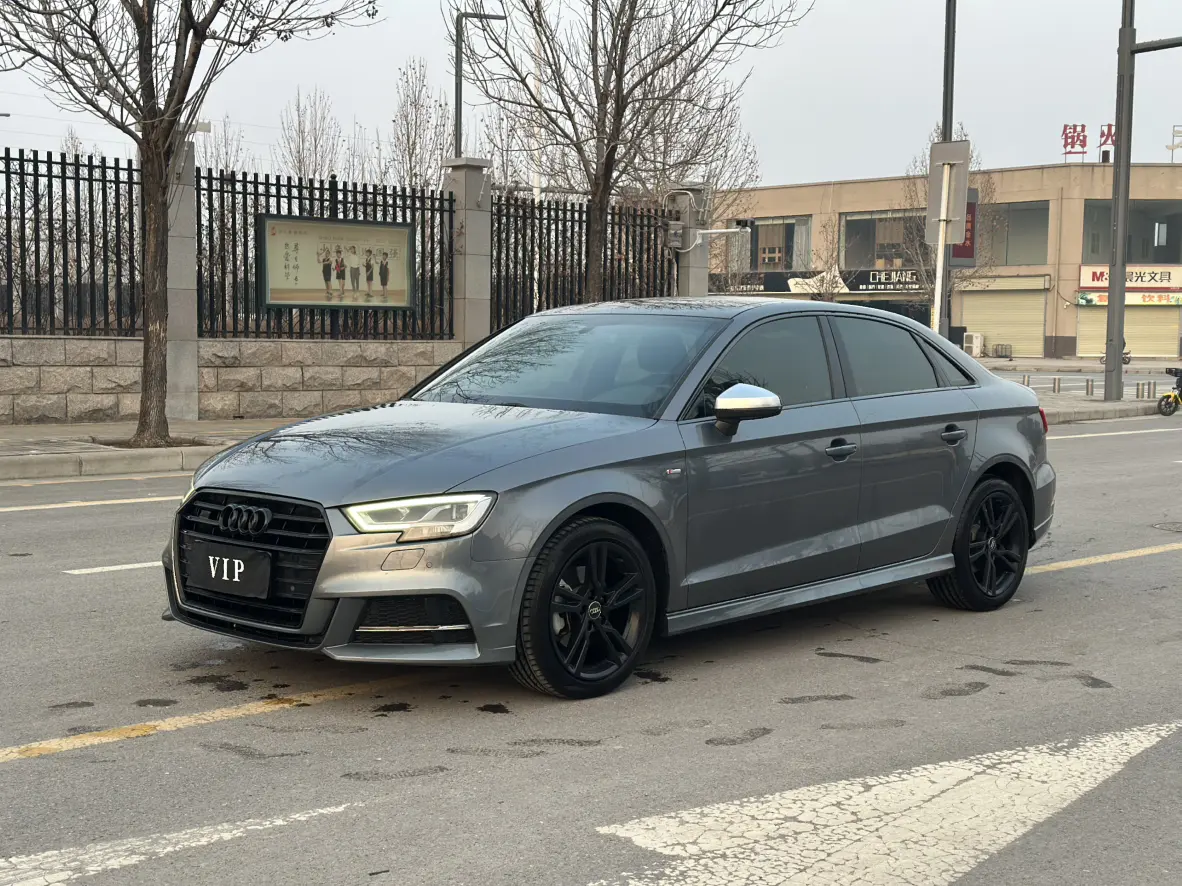 Audi A3  из Китая