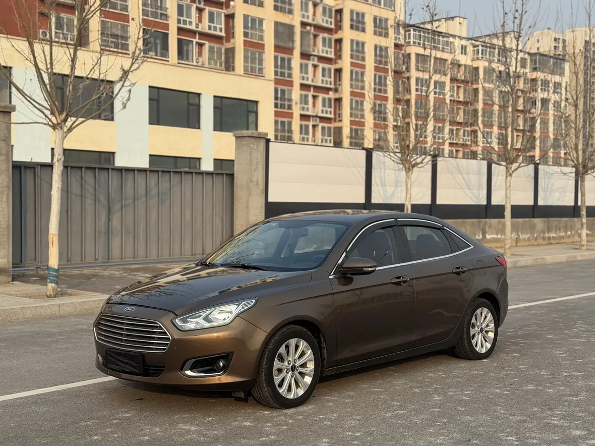 Ford Forrest  из Китая