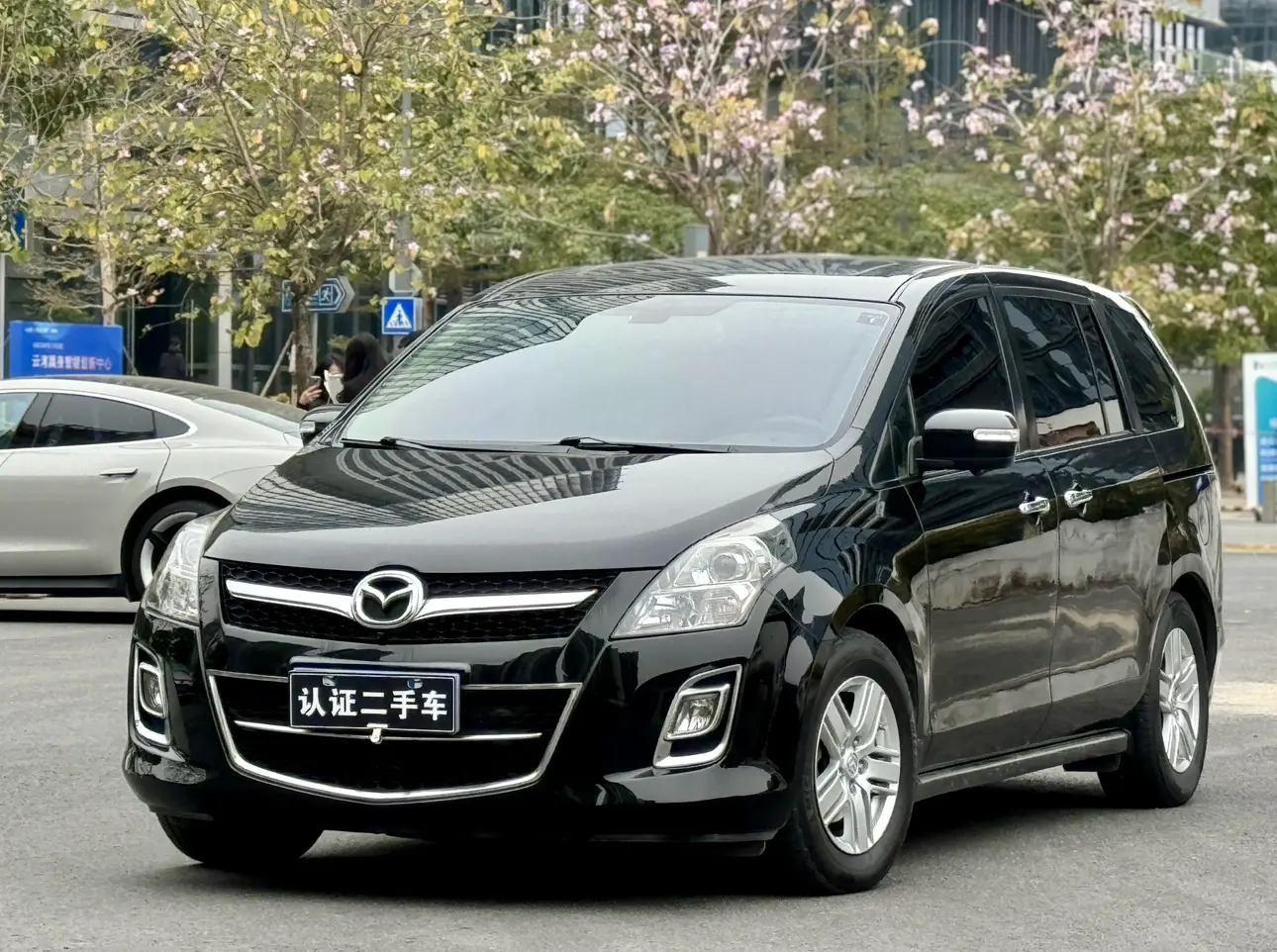 Mazda 8  из Китая