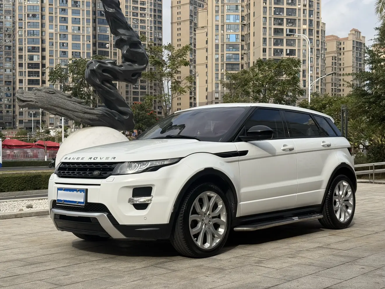 Land Rover Range Rover Evoque  из Китая