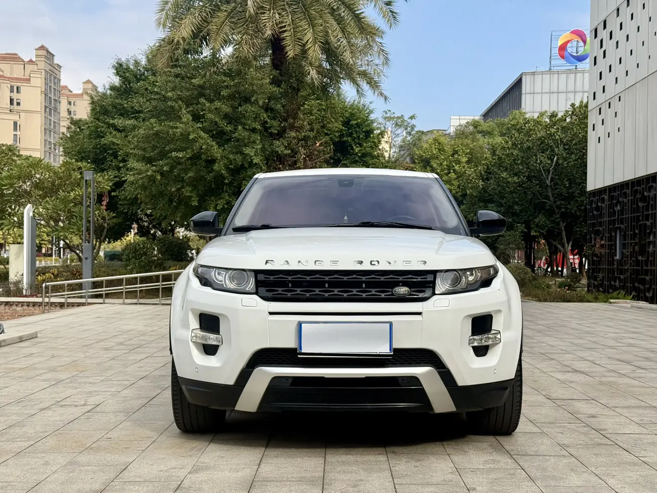 Land Rover Range Rover Evoque  из Китая