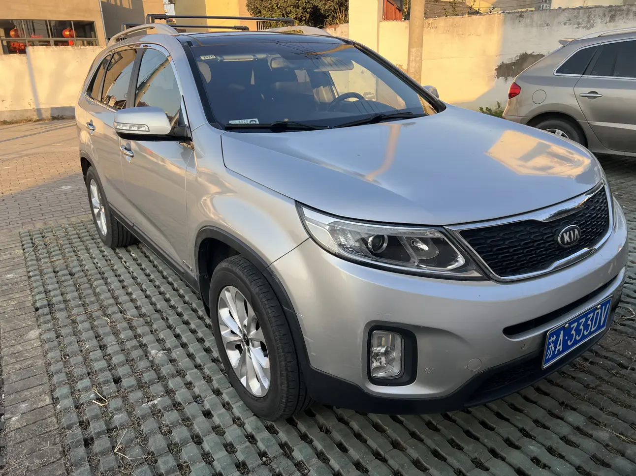 Kia Sorento  из Китая