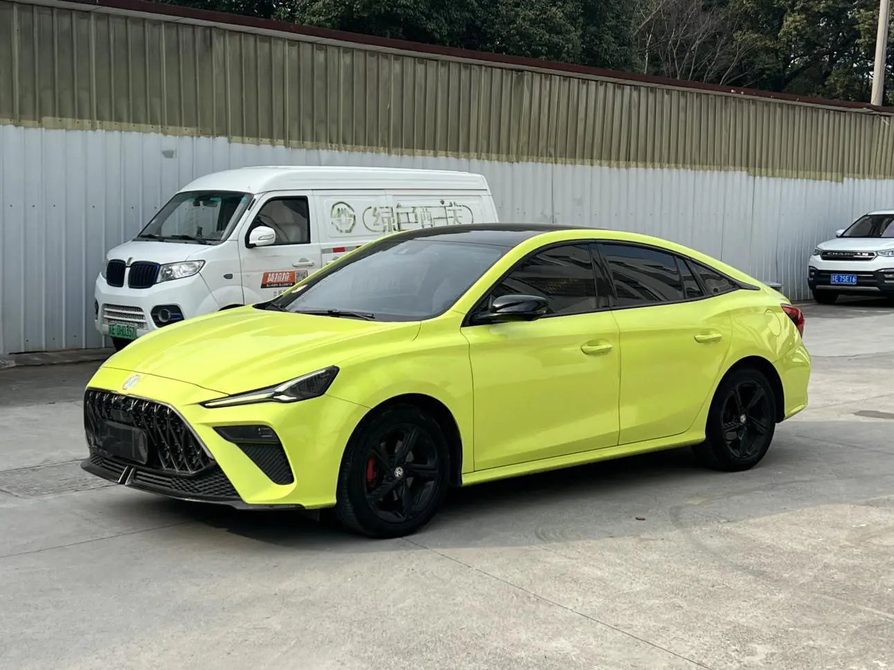 MG 5 Scorpio  из Китая