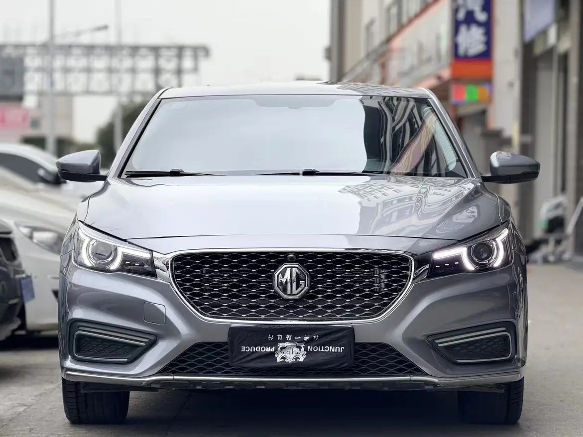 MG 6  из Китая