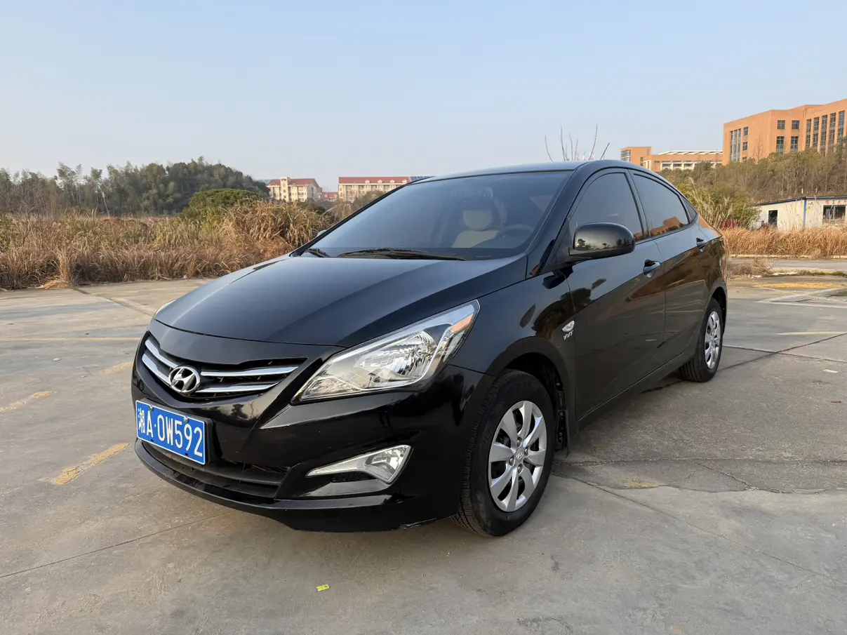Hyundai Verna (Rena)  из Китая
