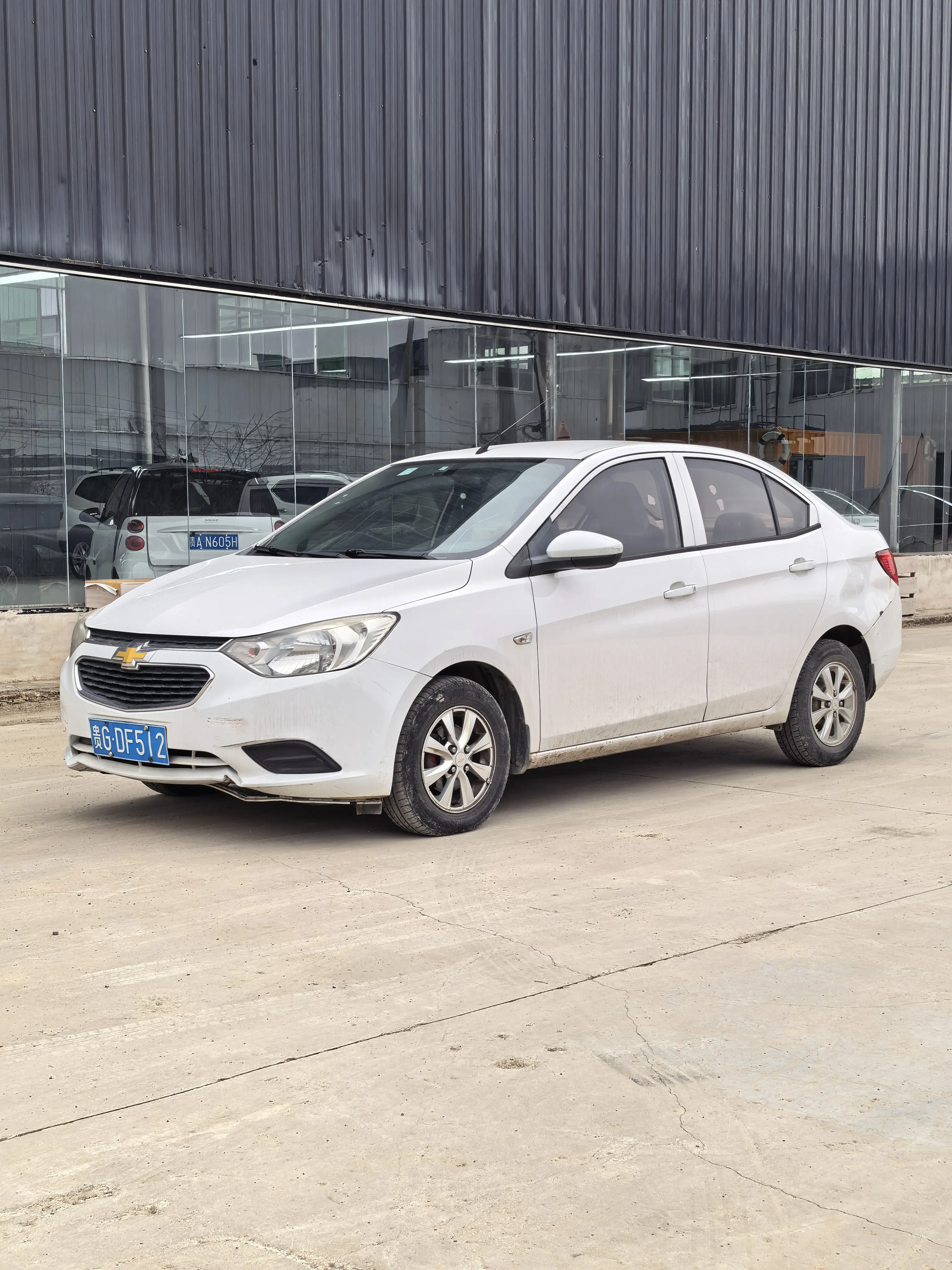 Chevrolet Sail  из Китая