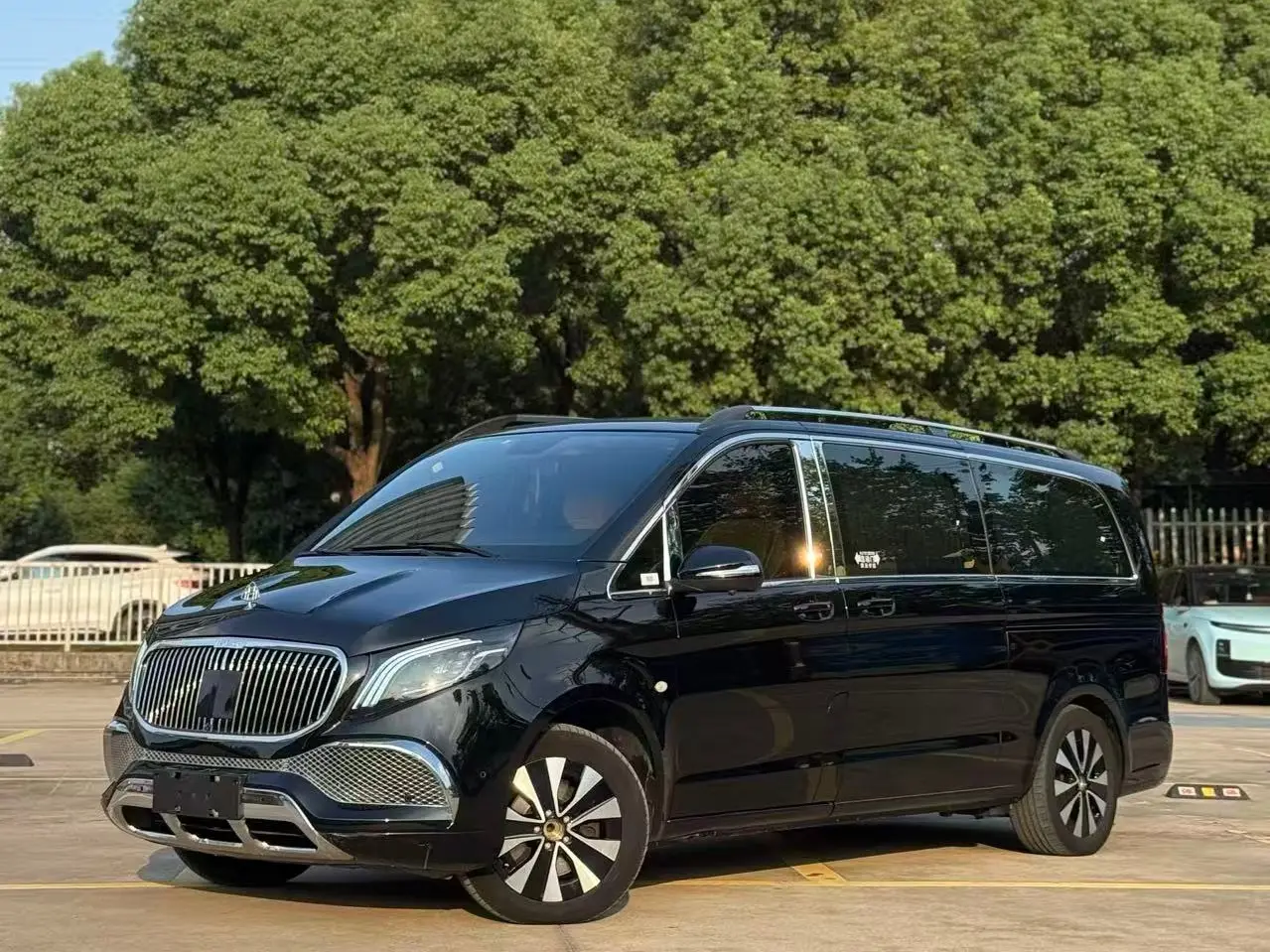 Mercedes-Benz Vito  из Китая