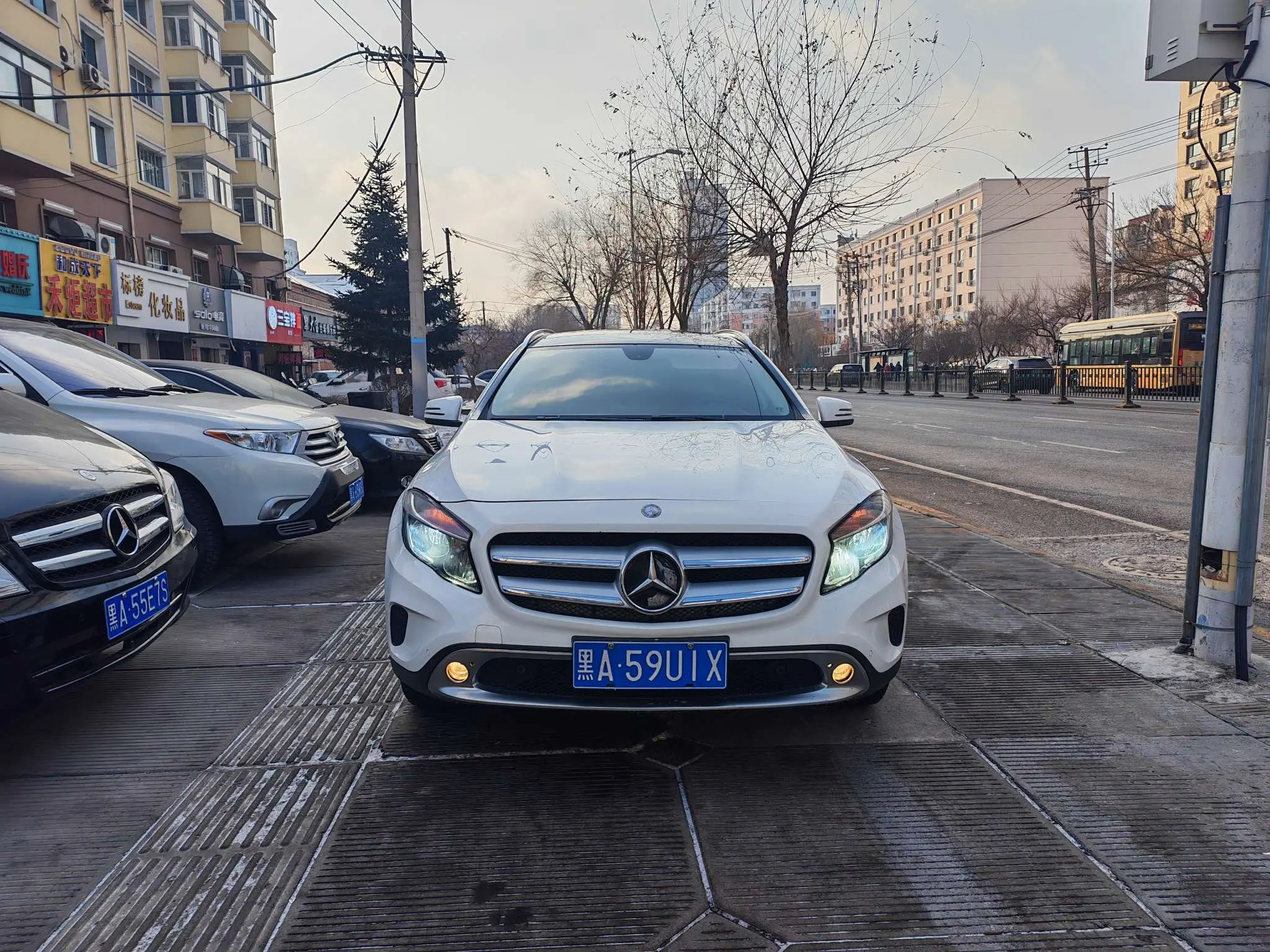 Mercedes-Benz GLA  из Китая