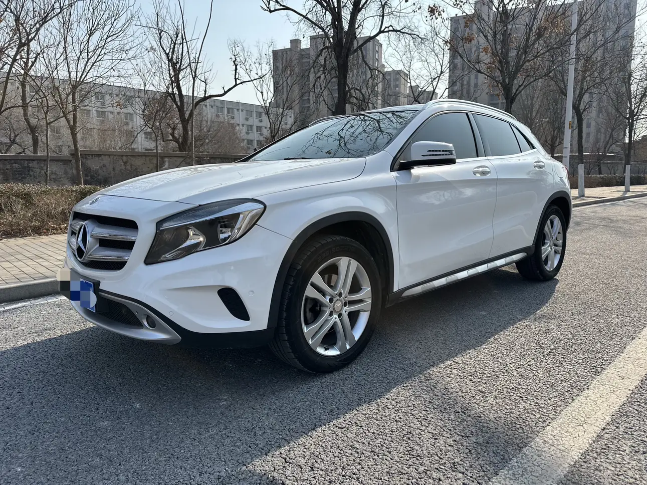 Mercedes-Benz GLA  из Китая