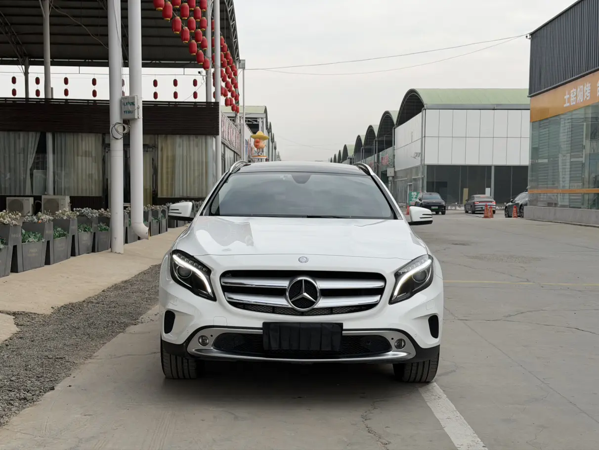 Mercedes-Benz GLA  из Китая