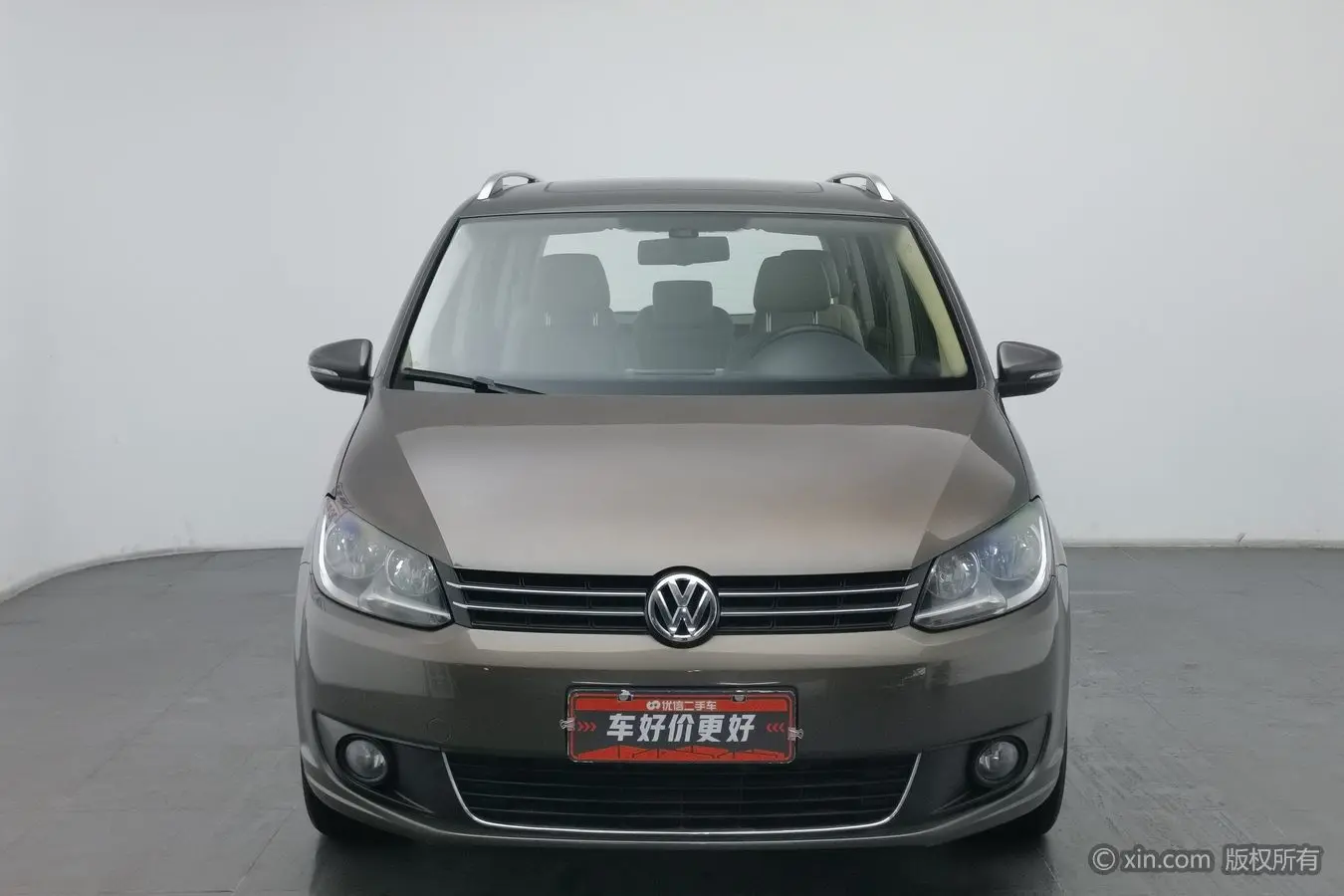 Volkswagen Touran  из Китая
