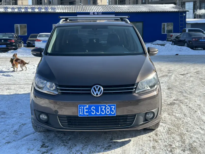 Volkswagen Touran  из Китая