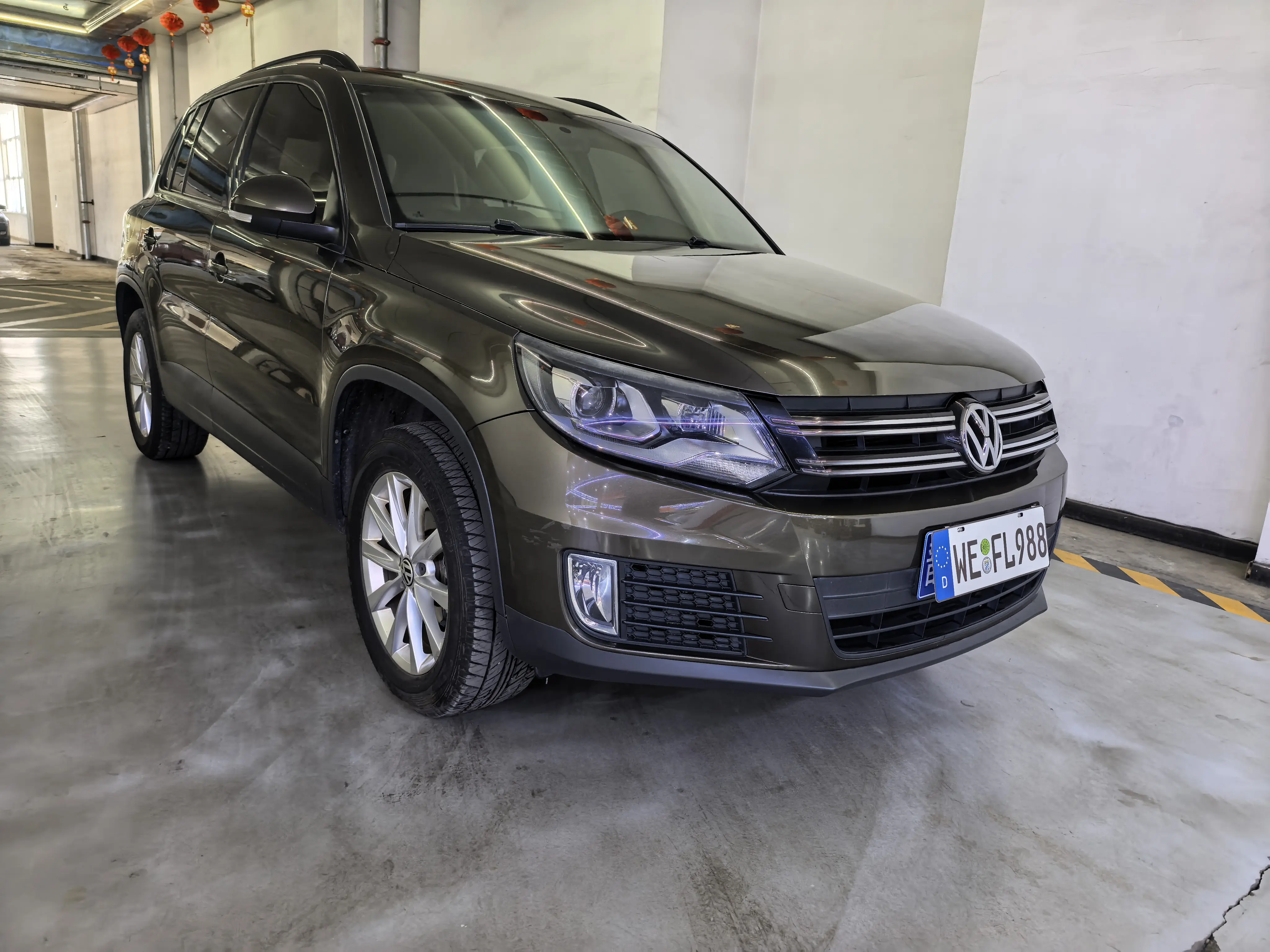 Volkswagen Tiguan  из Китая
