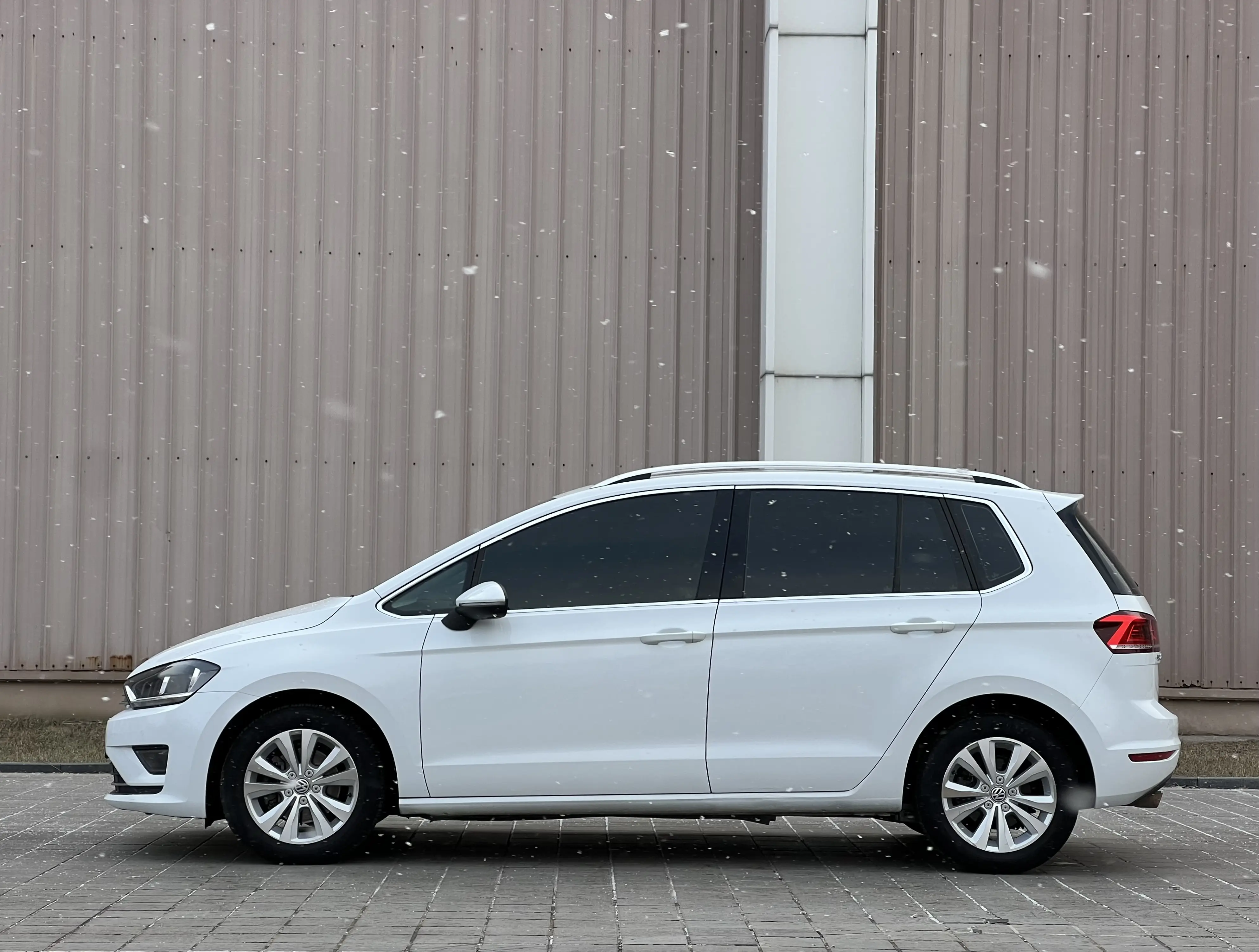 Volkswagen Golf·Jialu  из Китая