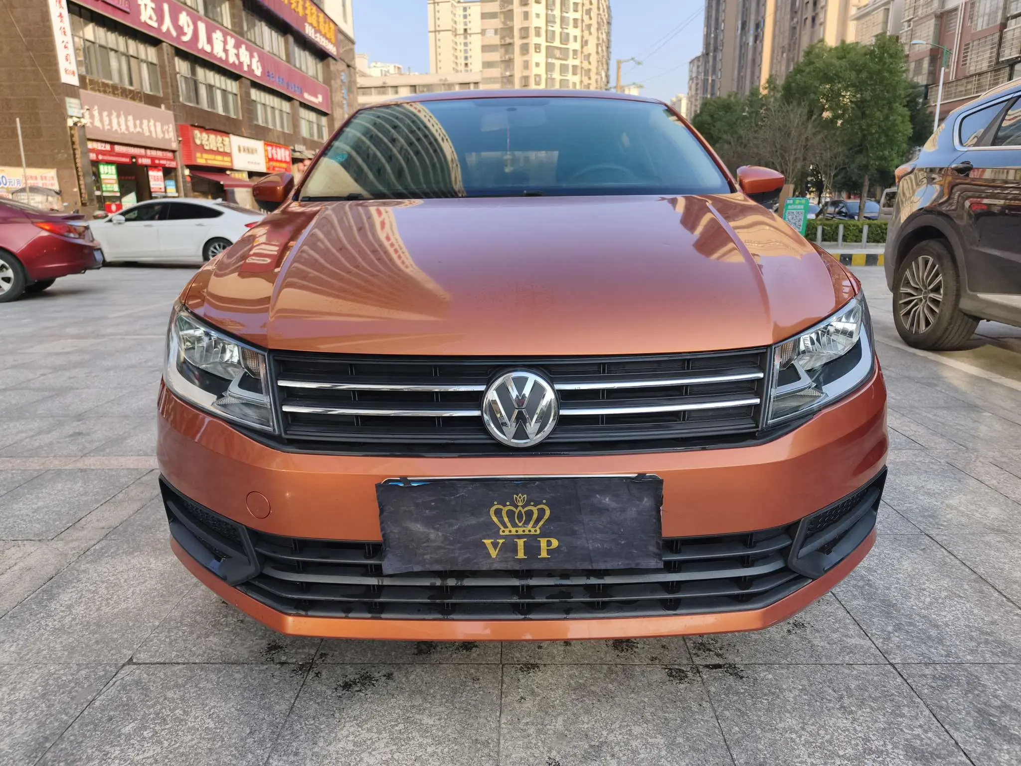 Volkswagen Santana  из Китая