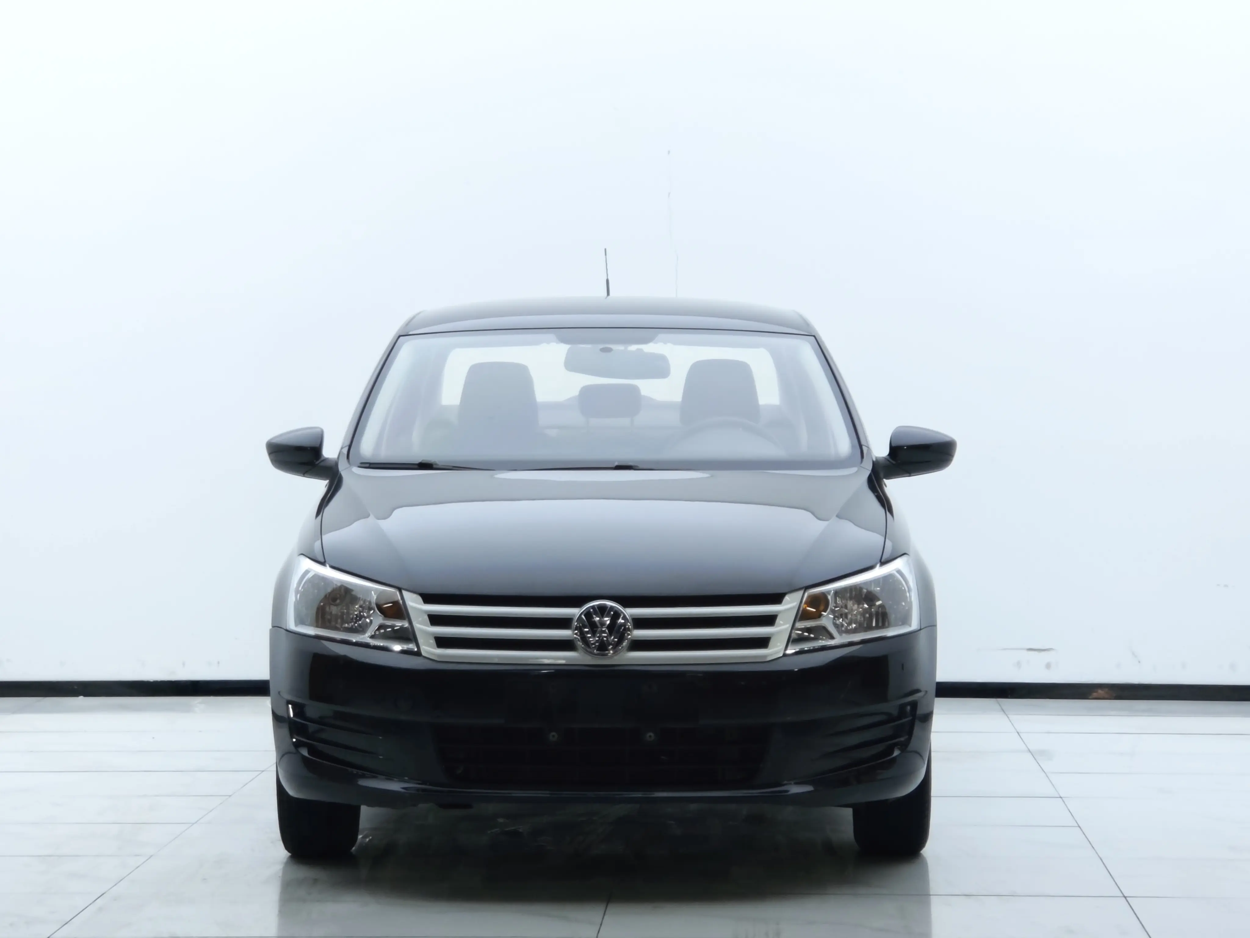 Volkswagen Santana  из Китая