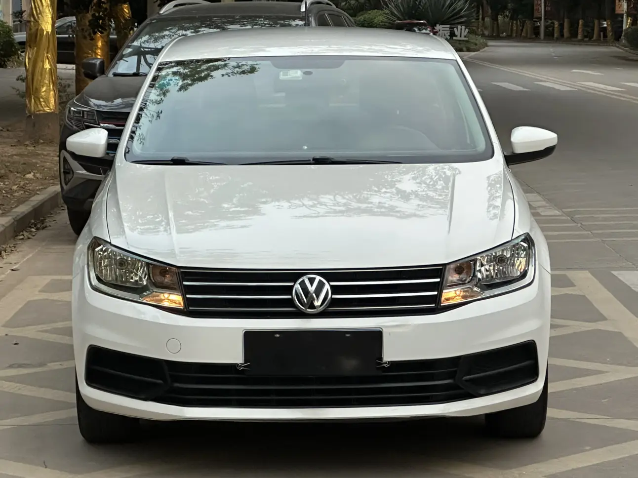 Volkswagen Santana  из Китая