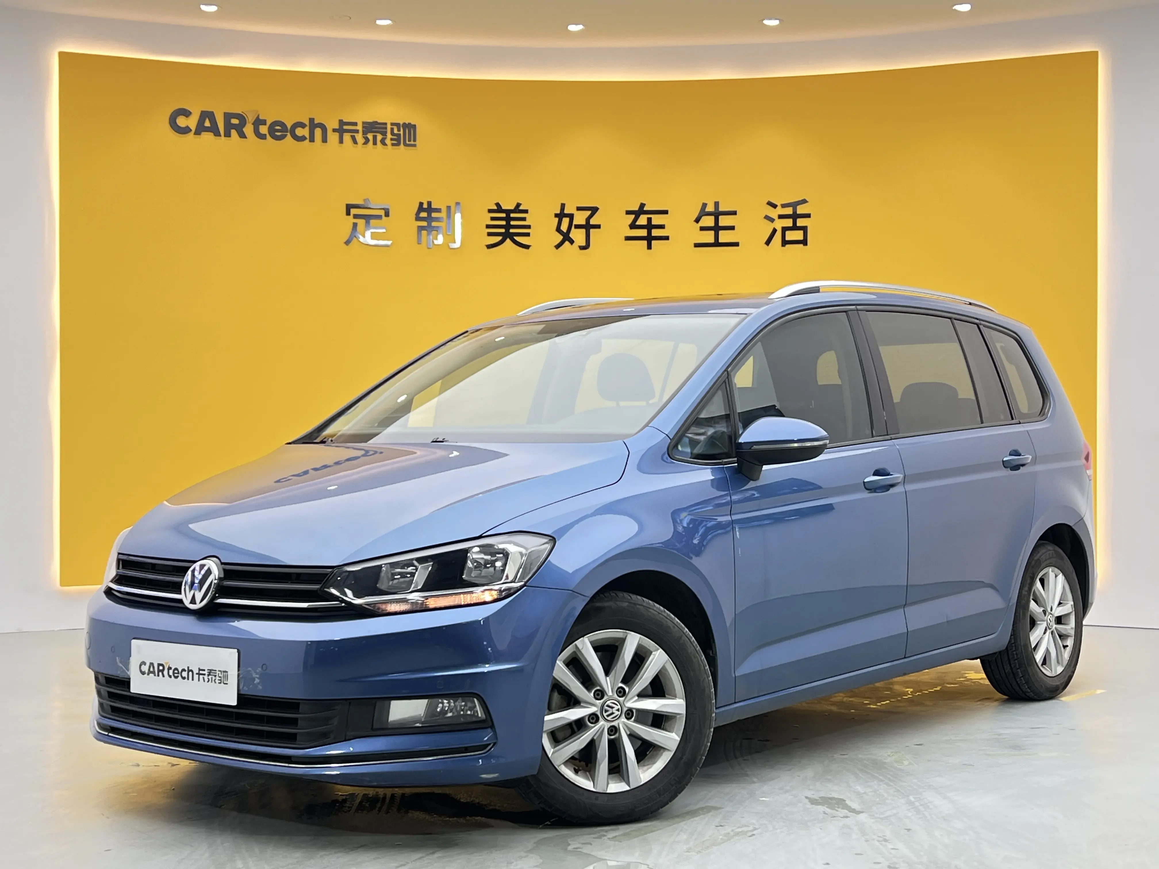 Volkswagen Touran L  из Китая