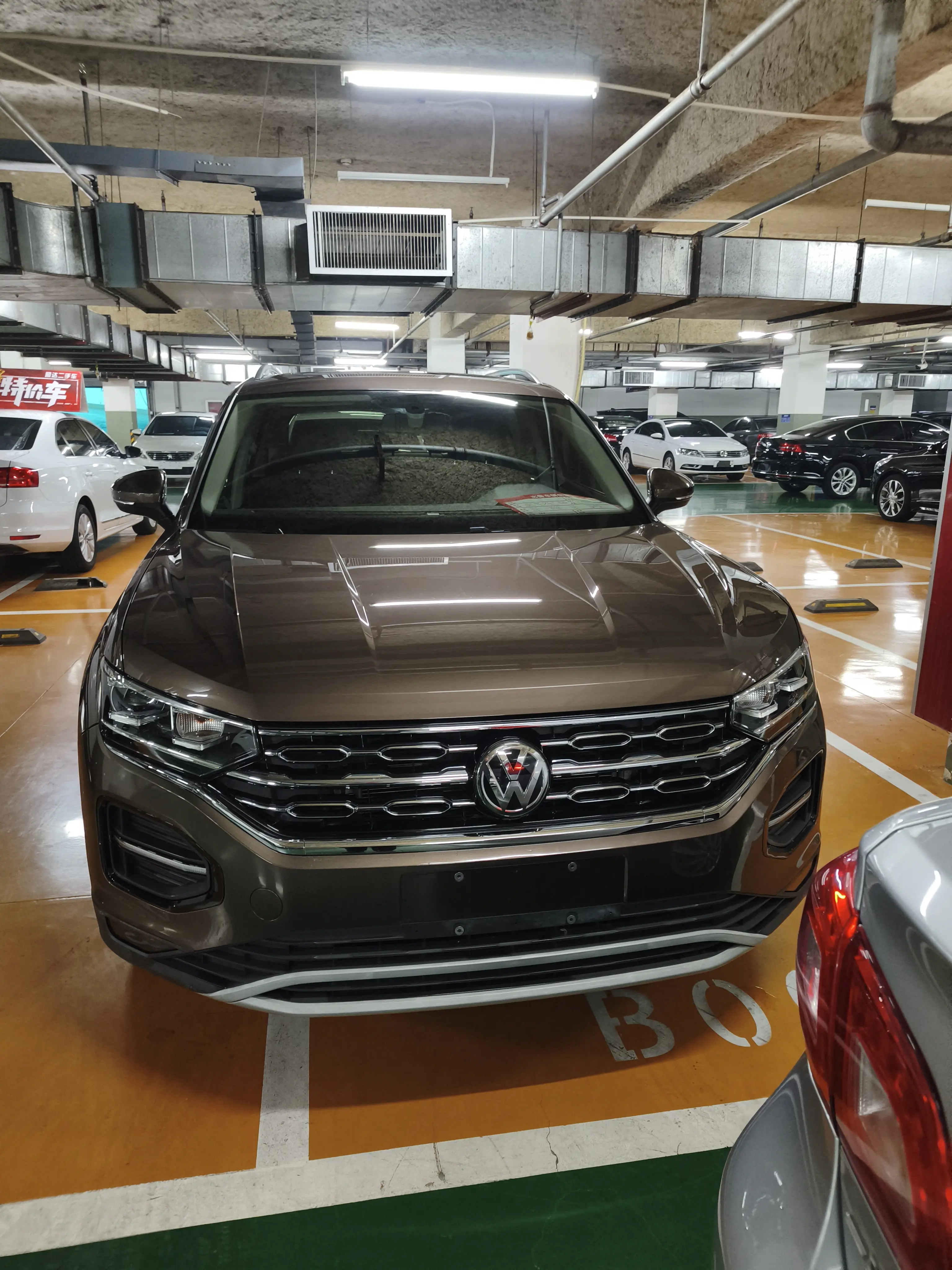 Volkswagen Tayron  из Китая