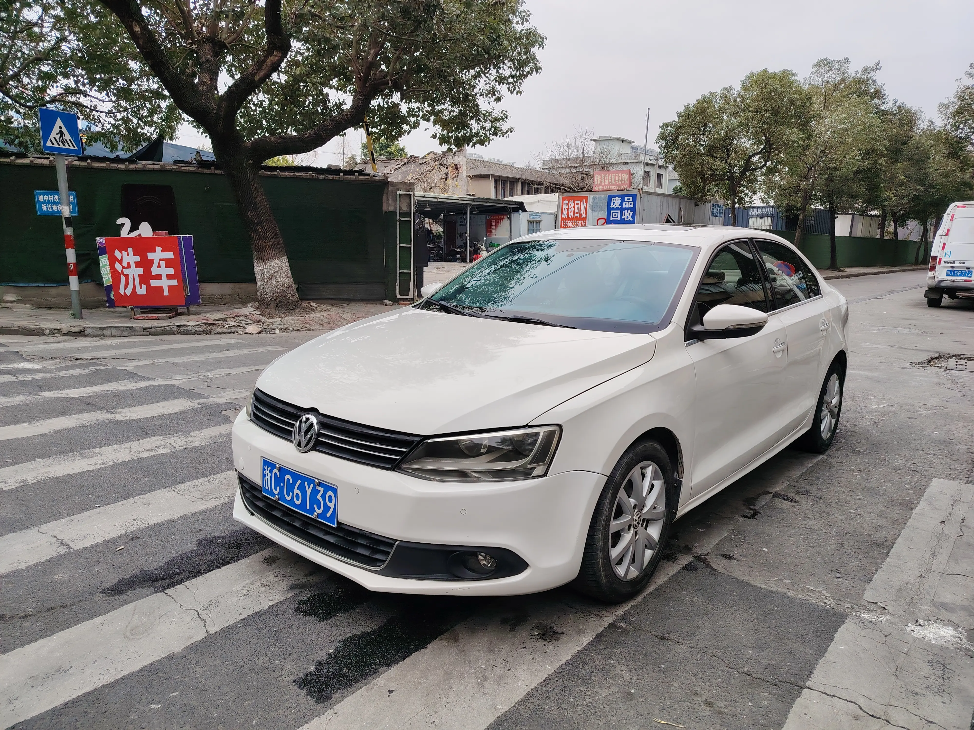 Volkswagen Sagitar  из Китая