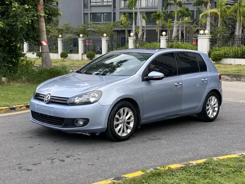 Volkswagen Golf  из Китая