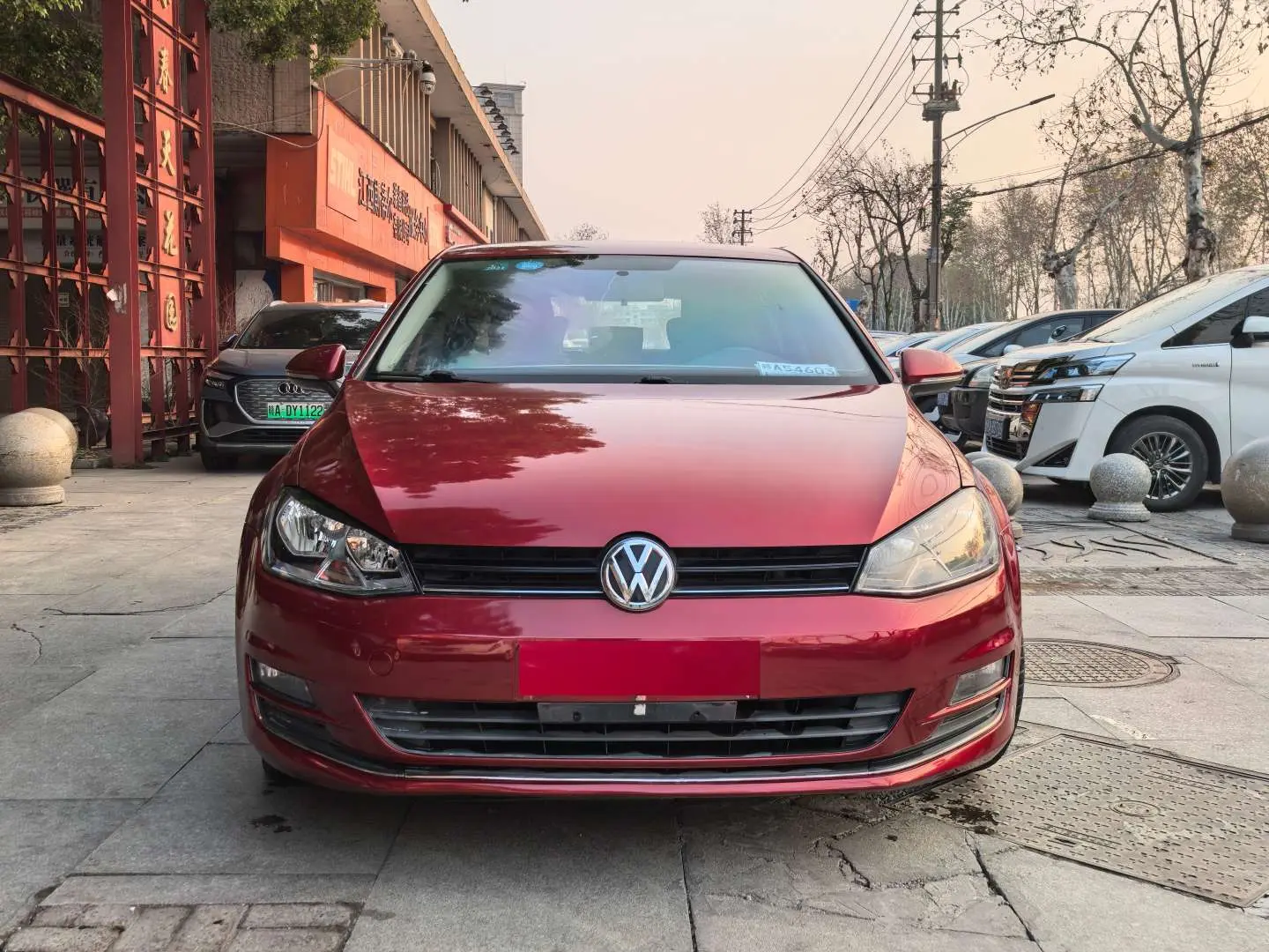 Volkswagen Golf  из Китая
