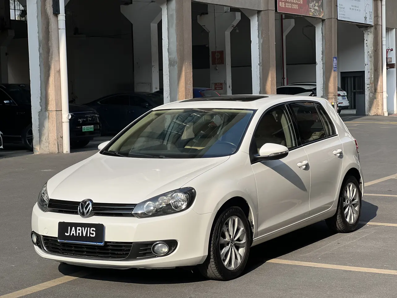 Volkswagen Golf  из Китая