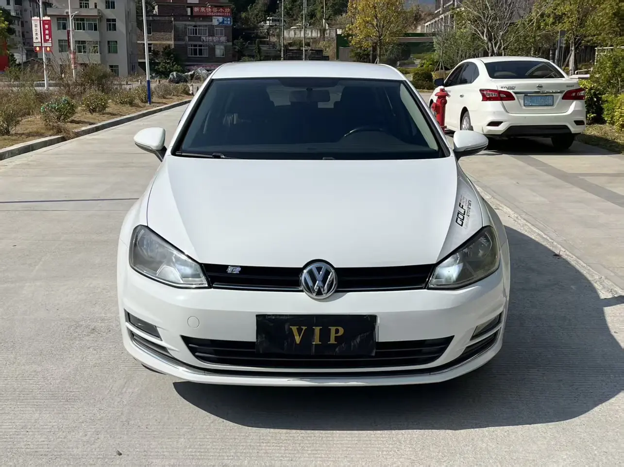 Volkswagen Golf  из Китая
