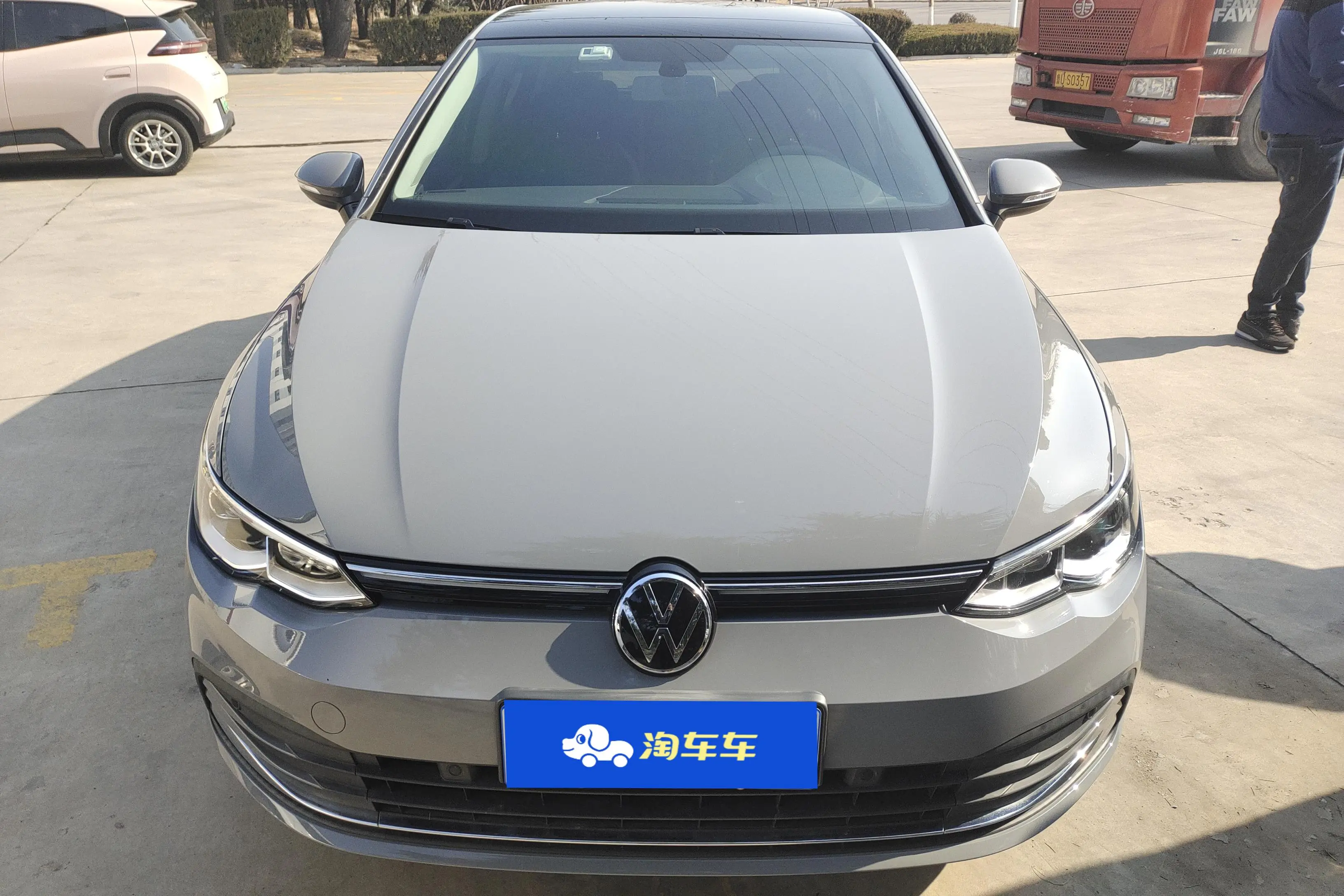 Volkswagen Golf  из Китая