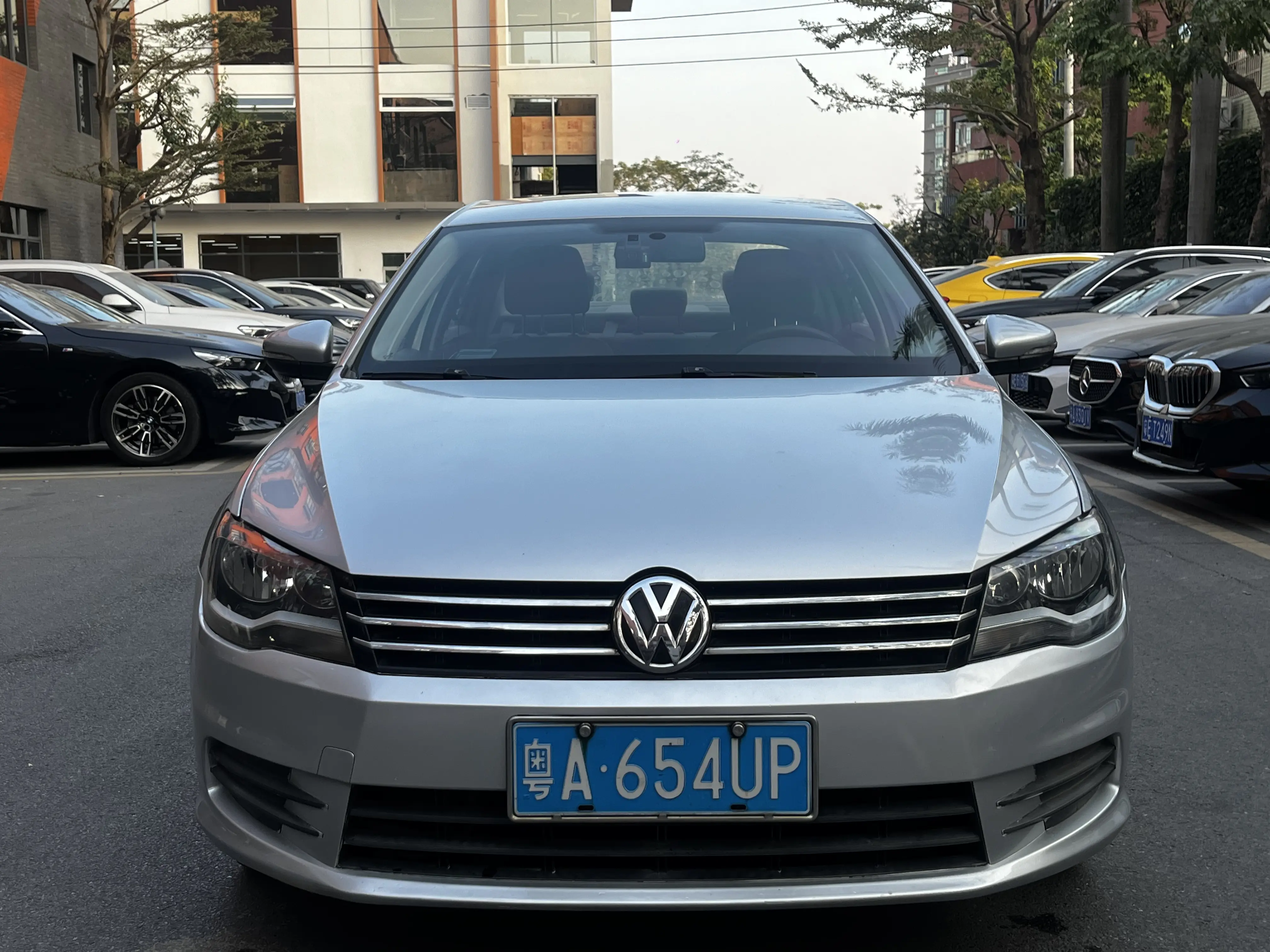 Volkswagen Bora  из Китая