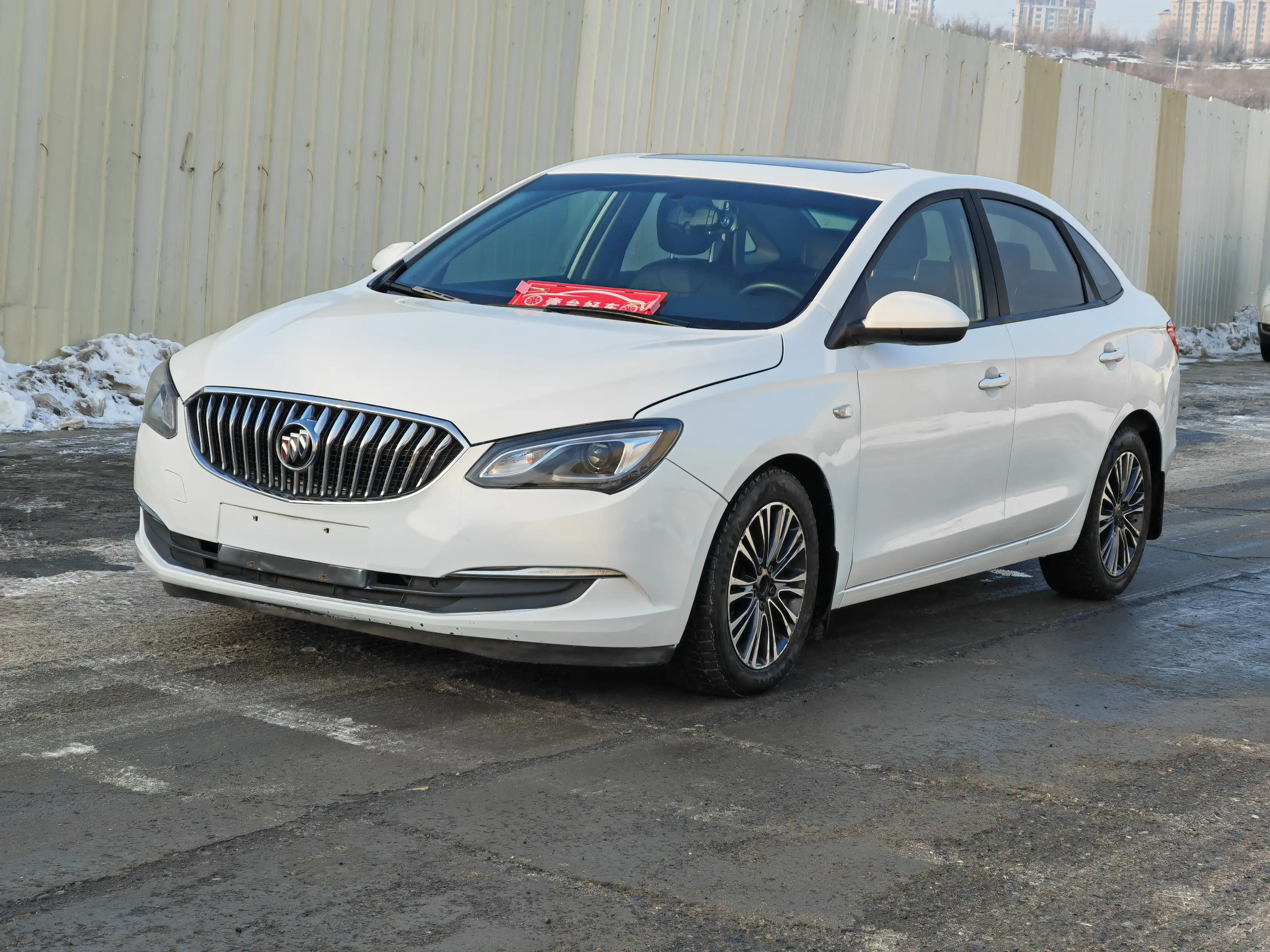 Buick Yinglang  из Китая