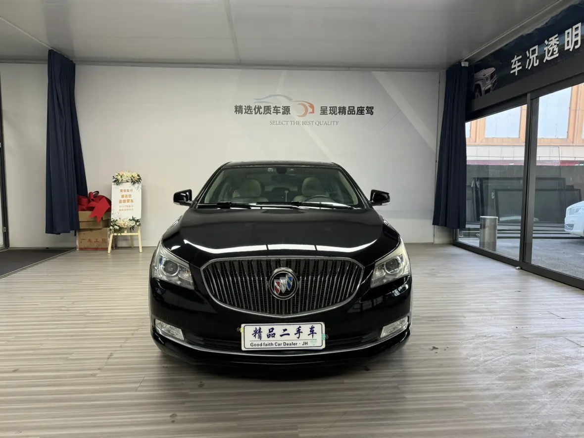 Buick LaCrosse  из Китая
