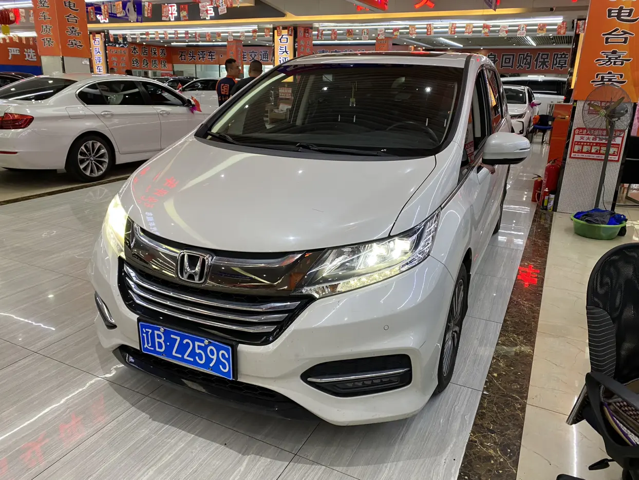 Honda Odyssey  из Китая