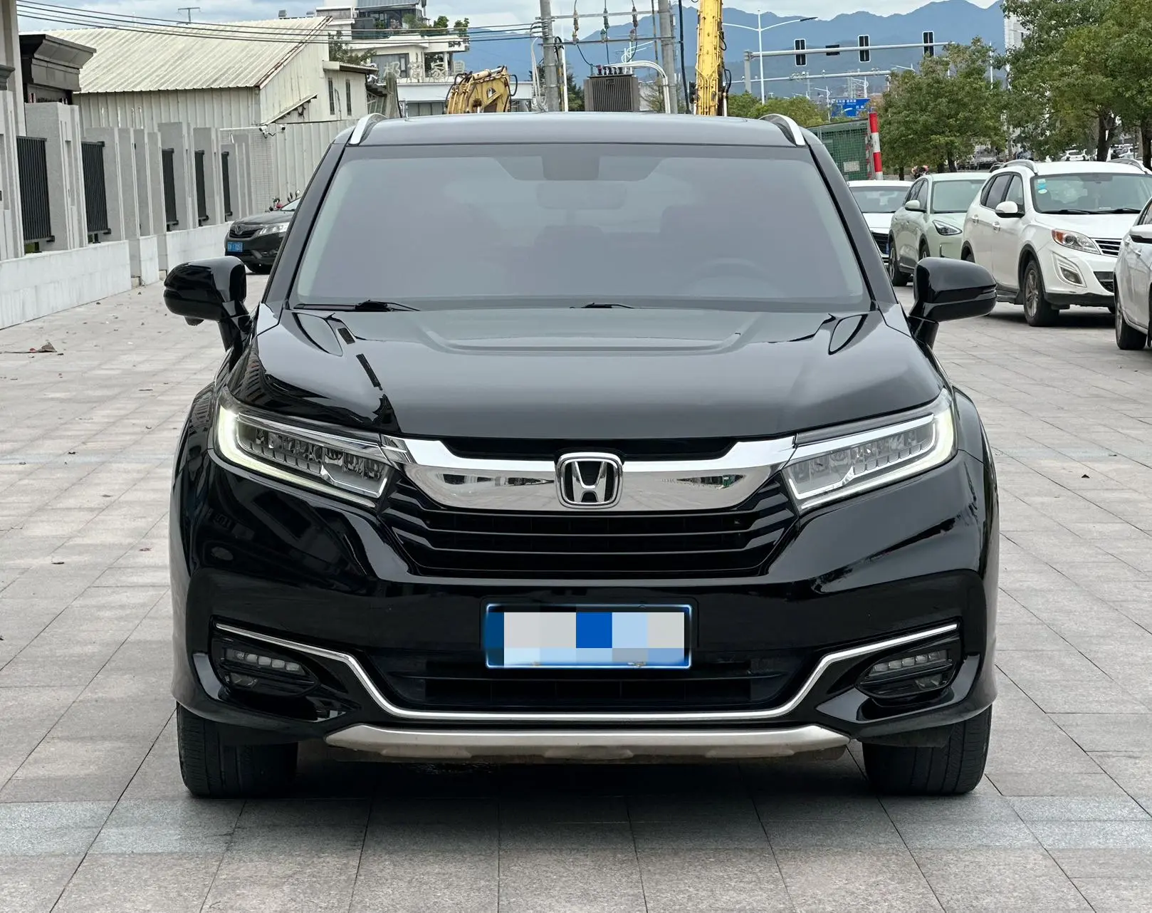 Honda Avancier (Crown Road)  из Китая