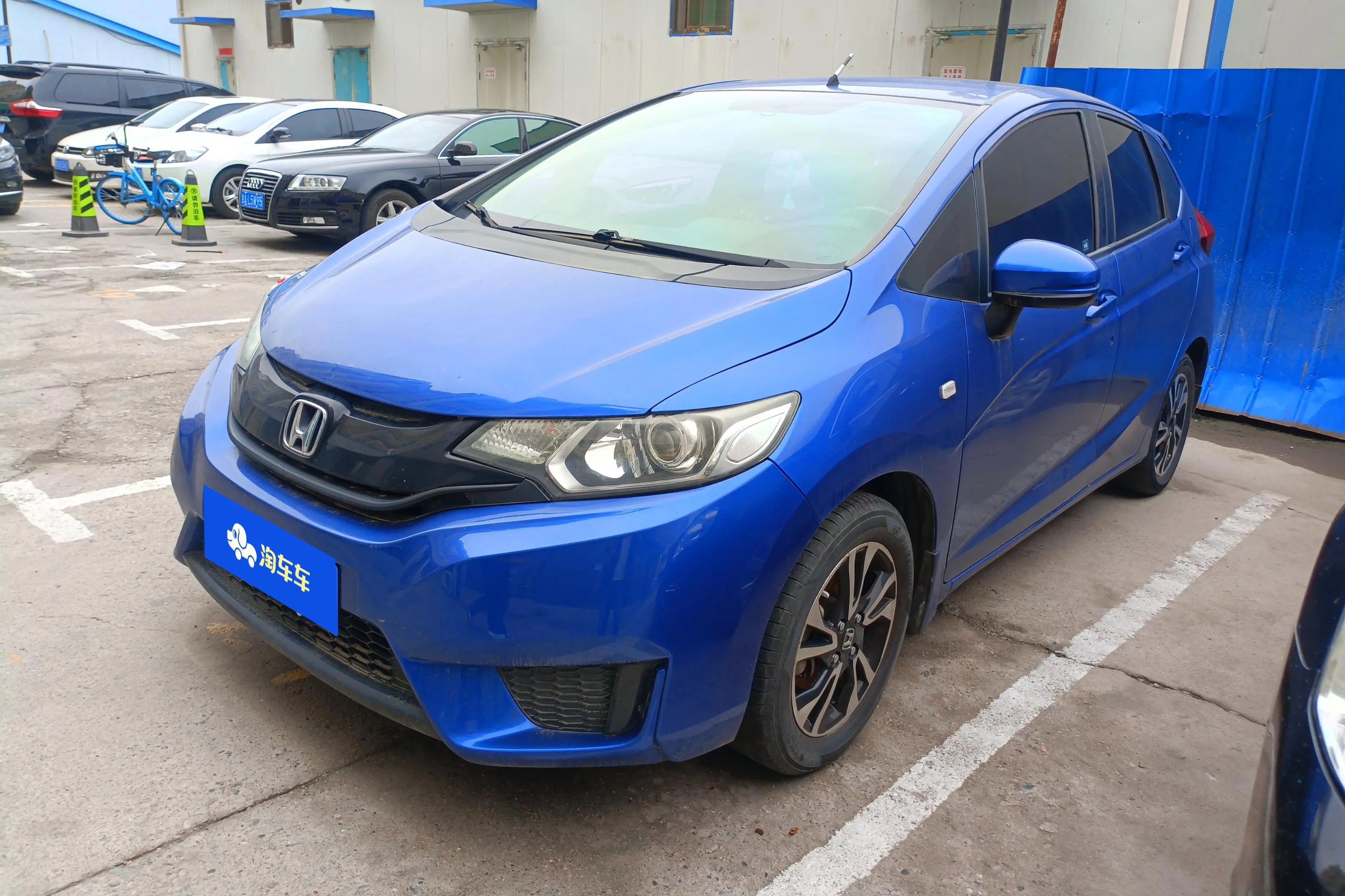 Honda Fit  из Китая