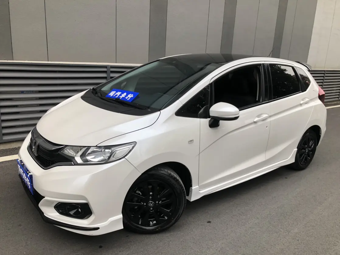 Honda Fit  из Китая