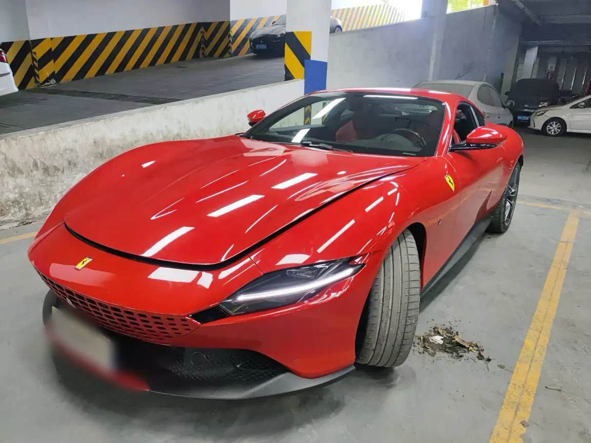 Ferrari Roma  из Китая