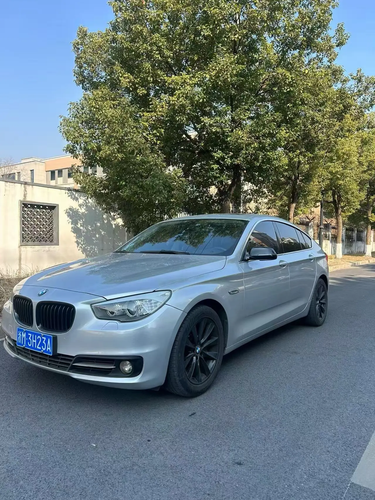 BMW 5 Series GT  из Китая