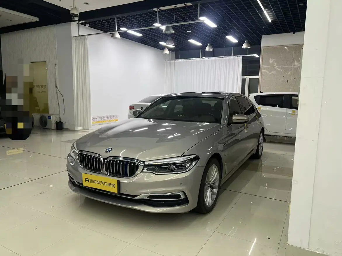 BMW 5 Series PHEV  из Китая