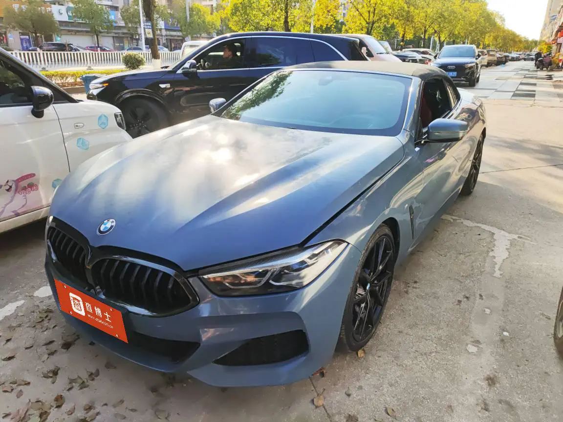BMW 8 Series  из Китая
