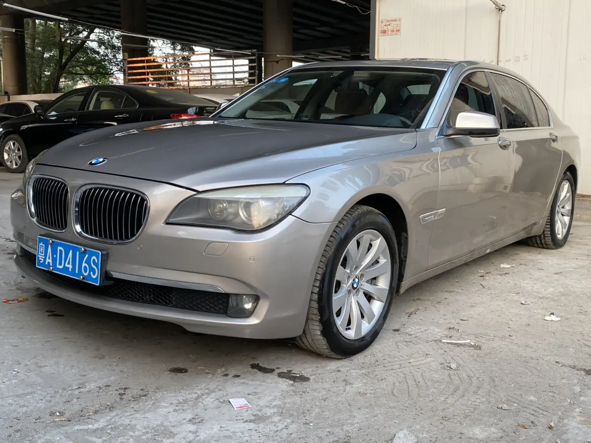 BMW 7 Series  из Китая