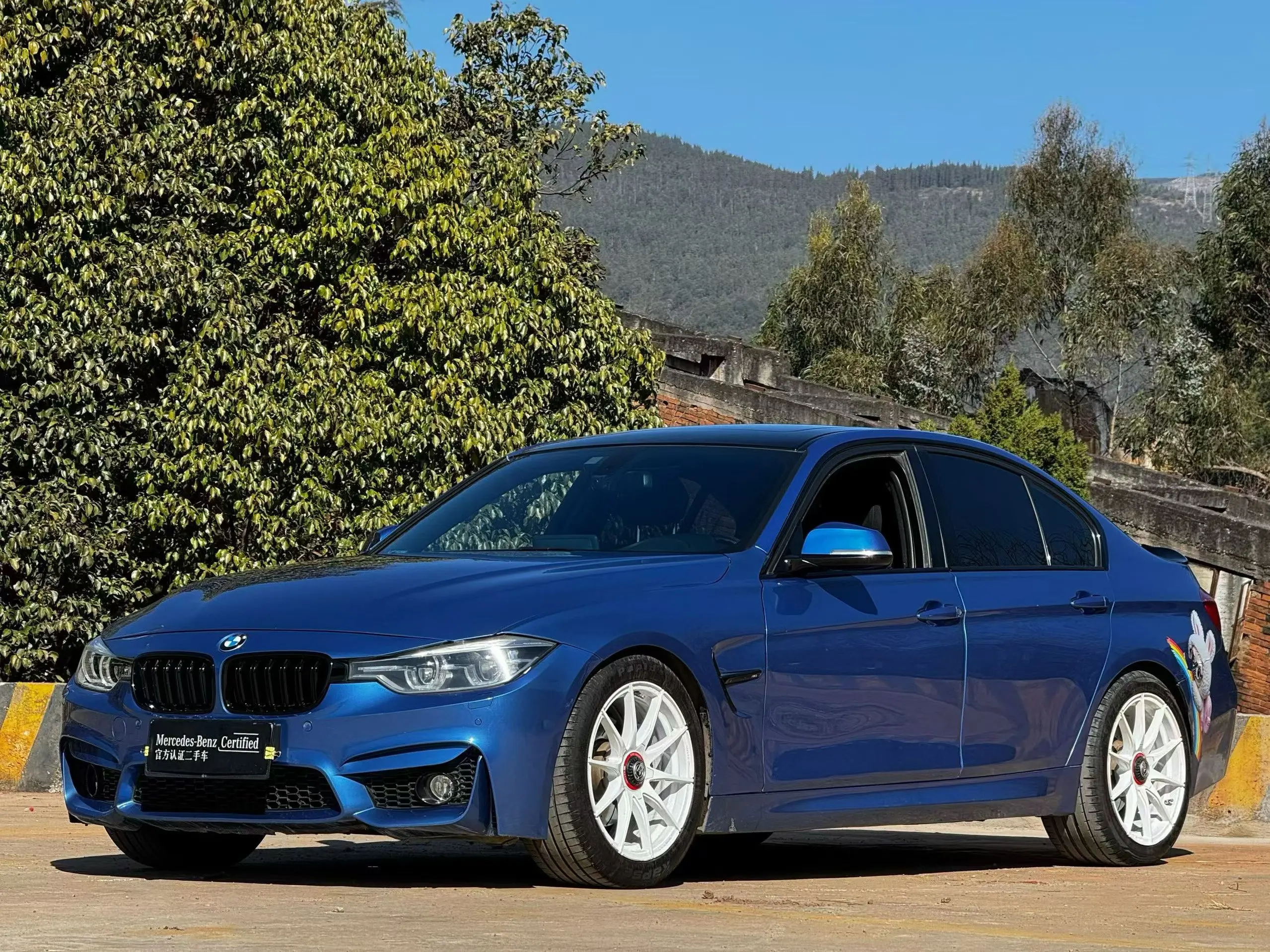 BMW 3 Series  из Китая