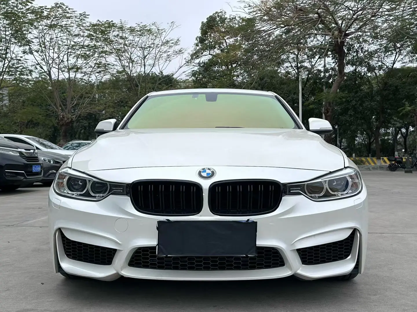 BMW 3 Series  из Китая