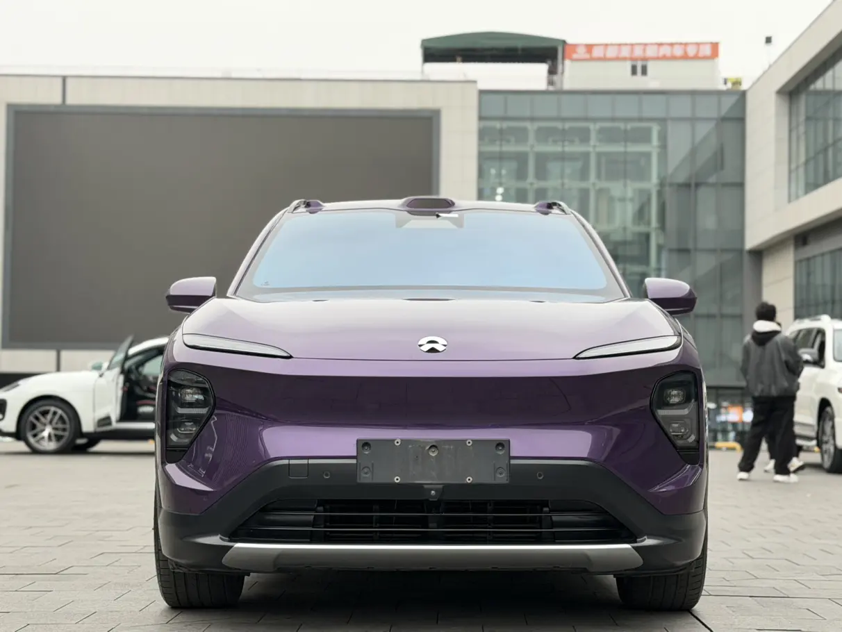 NIO ES7  из Китая