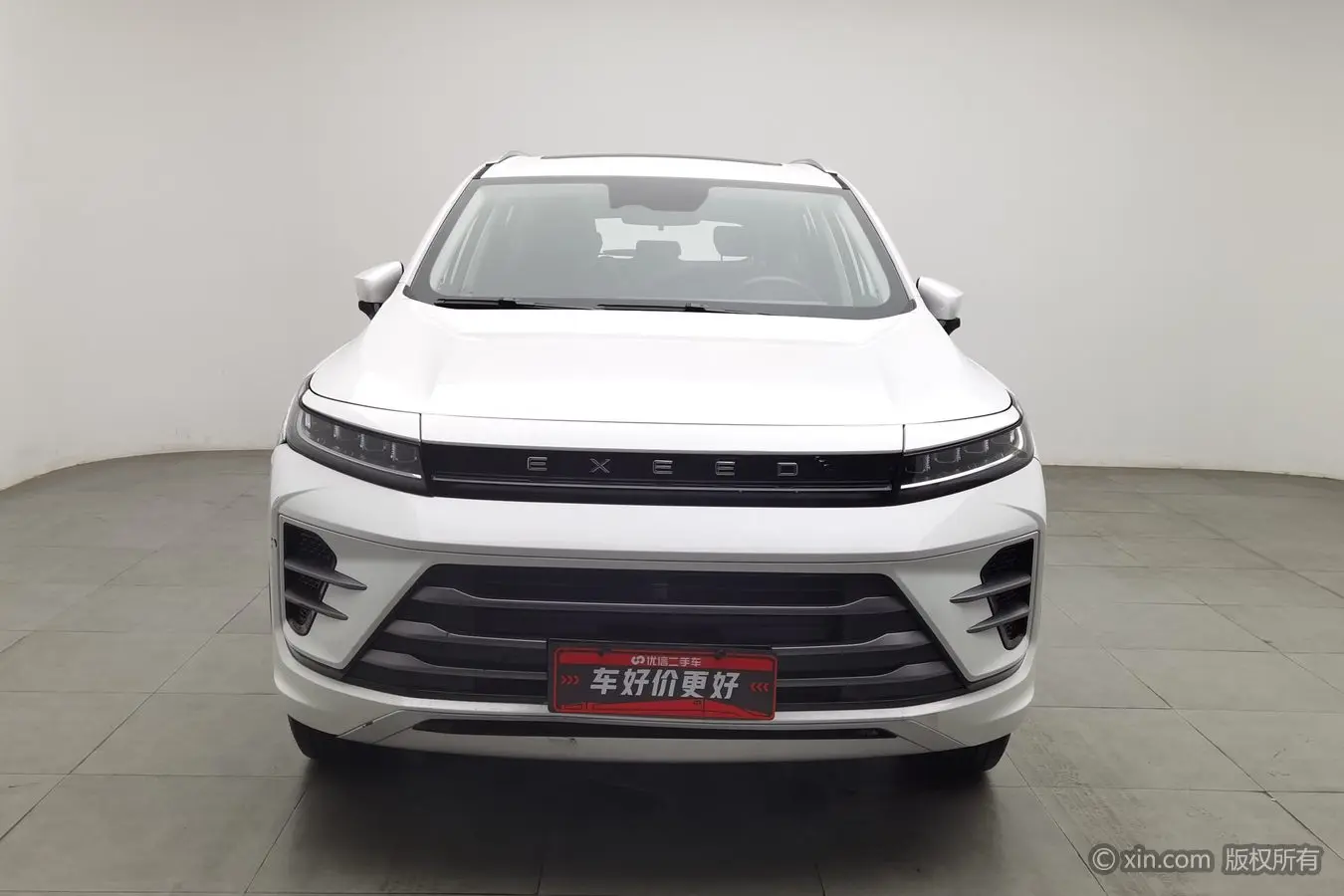 Exeed Xingtu Zhuifeng C-DM  из Китая