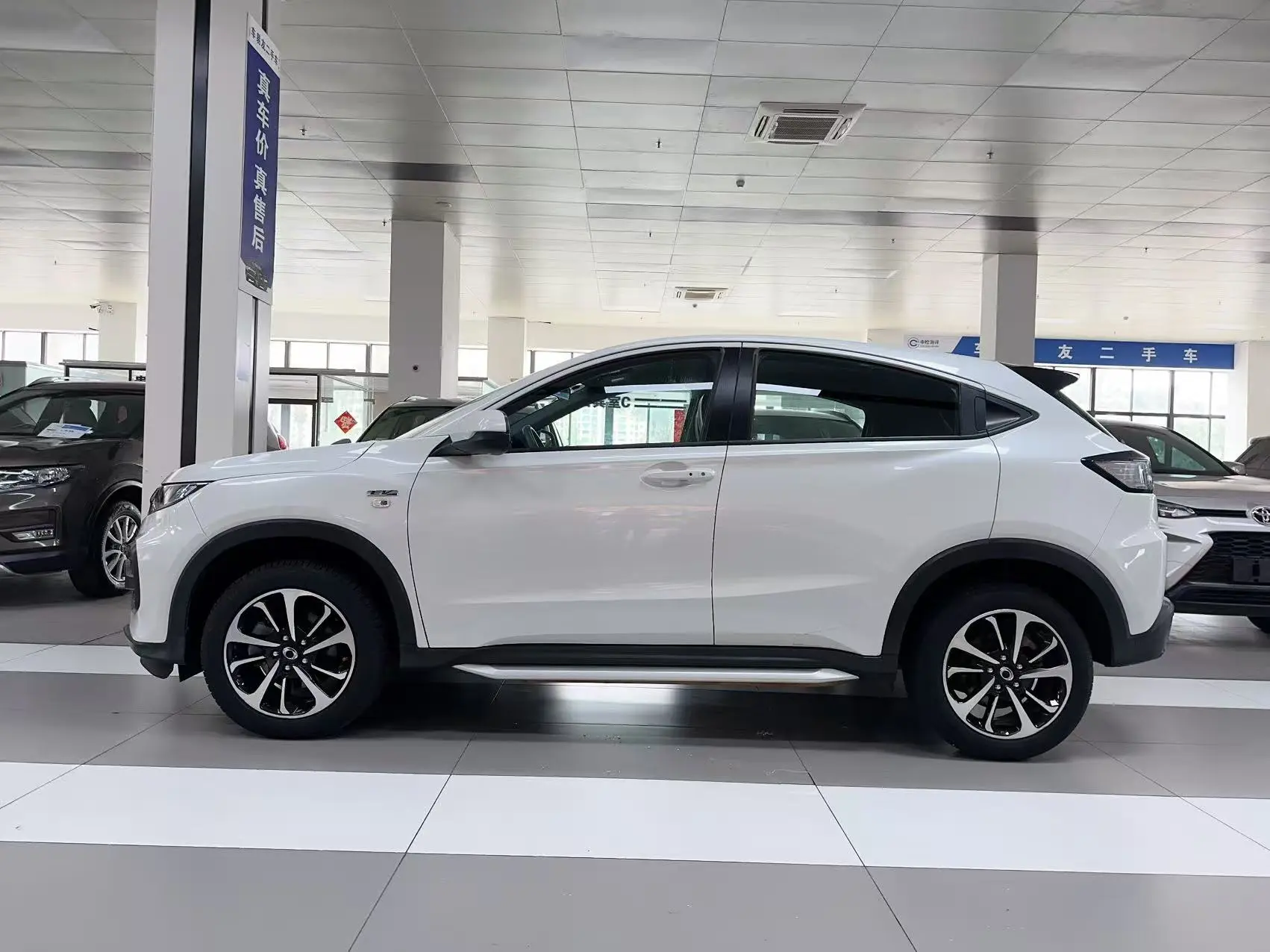 Honda Dongfeng  X-NV  из Китая