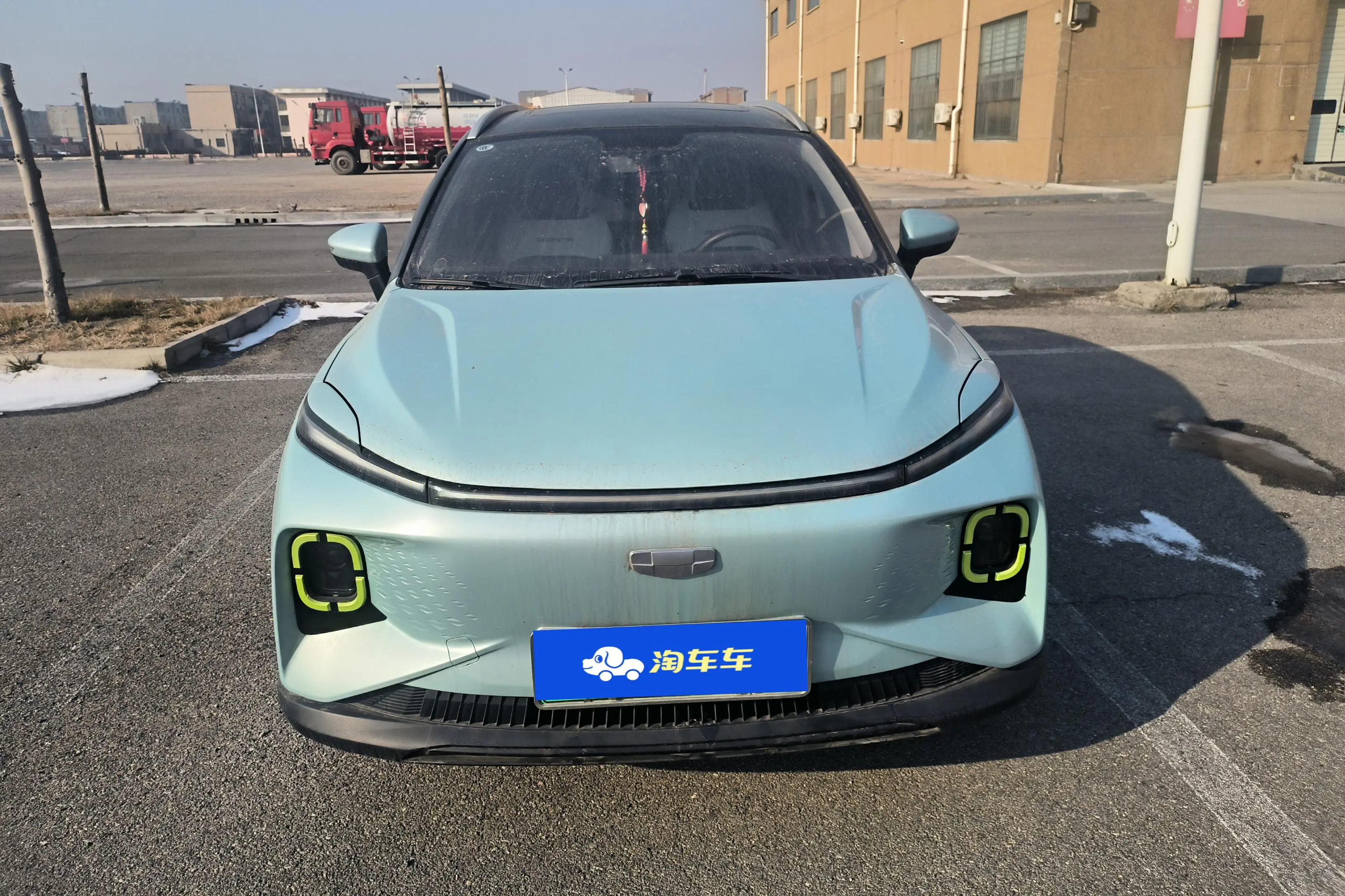 Geely Geometry E Firefly  из Китая