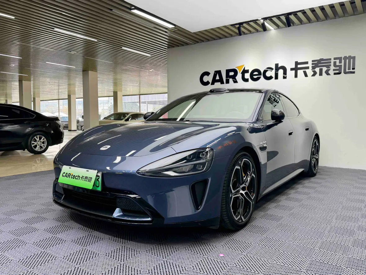 Xiaomi car Xiaomi SU7  из Китая