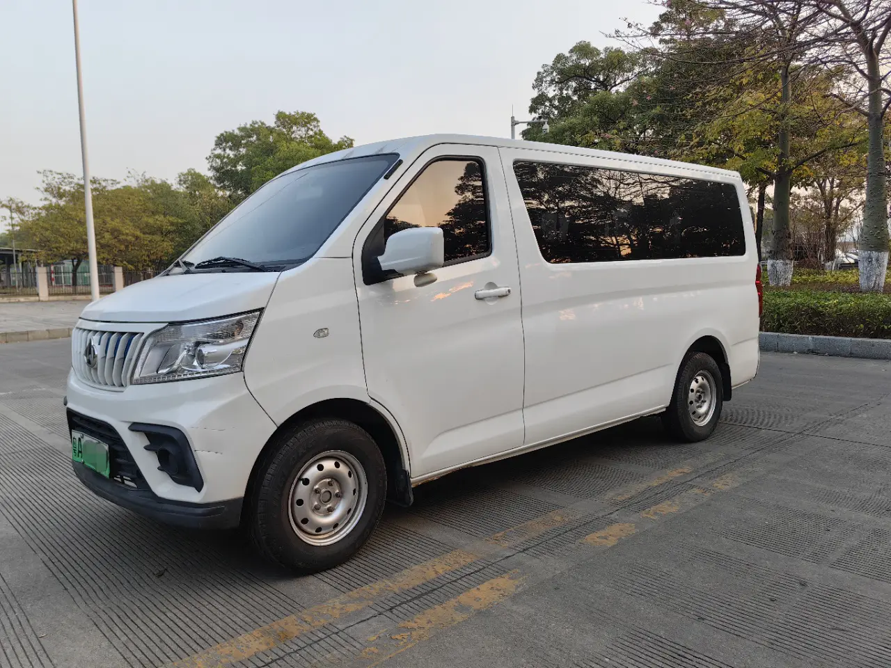 Changan Kaicene Ruixing EM80  из Китая