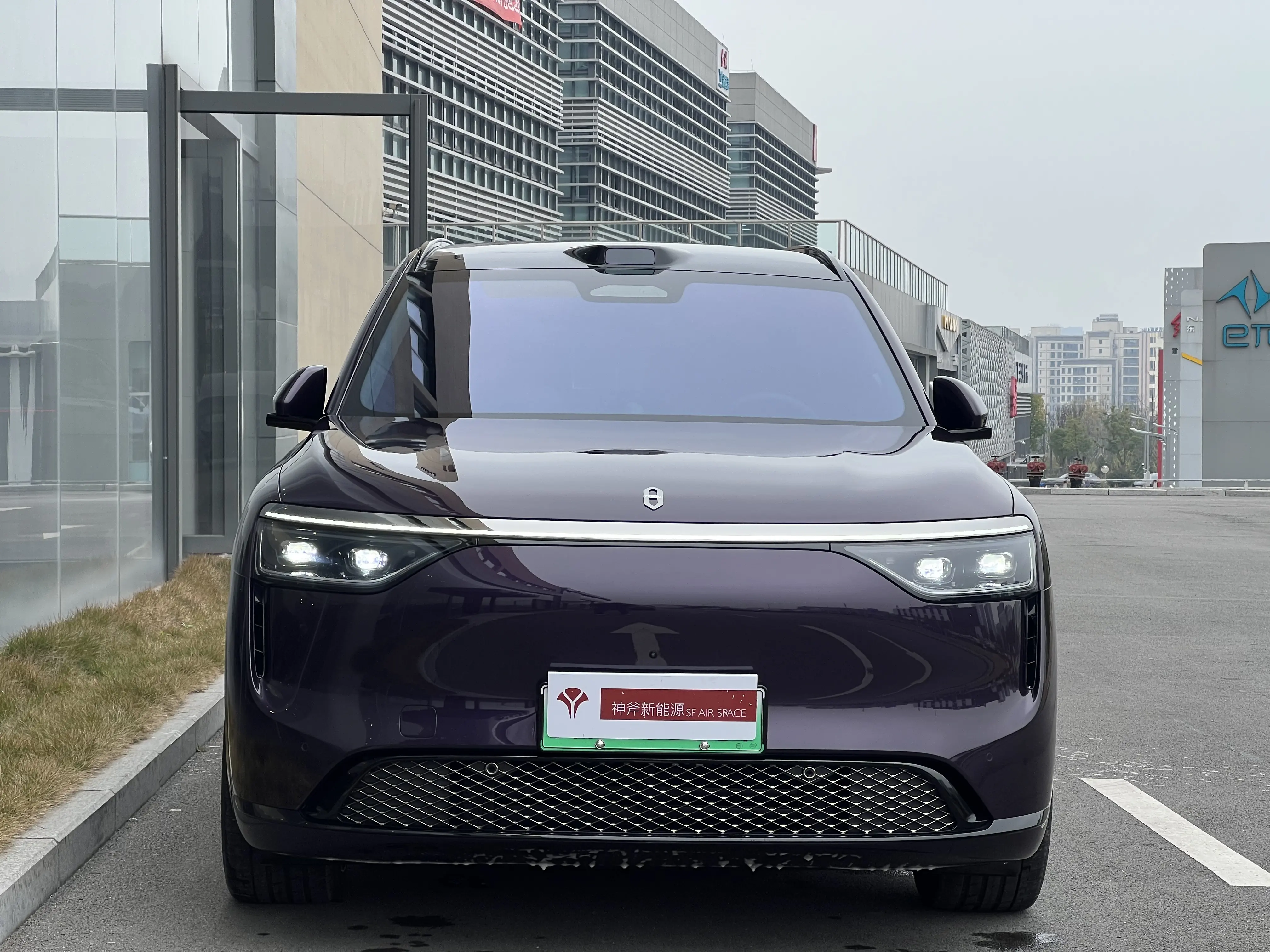 AITO QJM8  из Китая